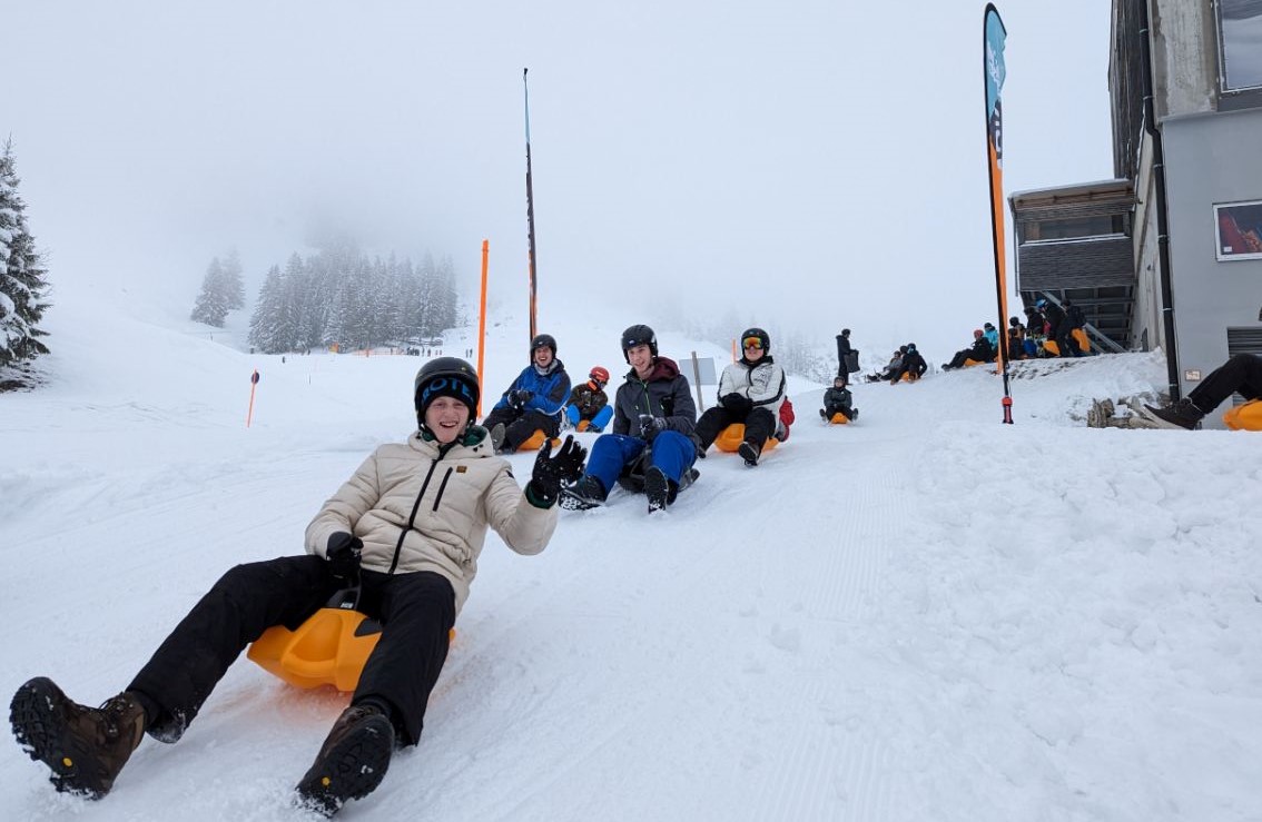 Gaudi am Berg: Der Wintersporttag am Nebelhorn machte allen viel Spaß.
